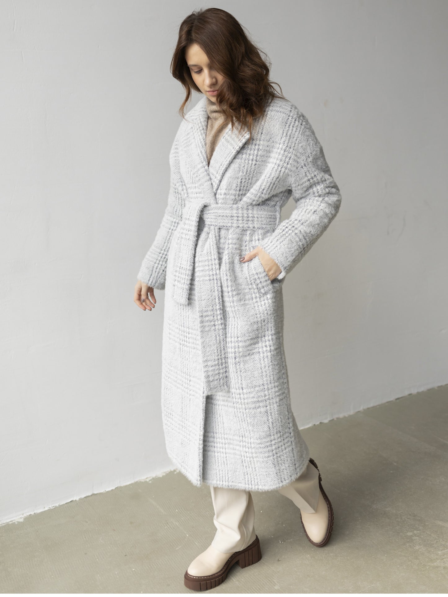 Wool Pile Long coat with belt, Grey Check