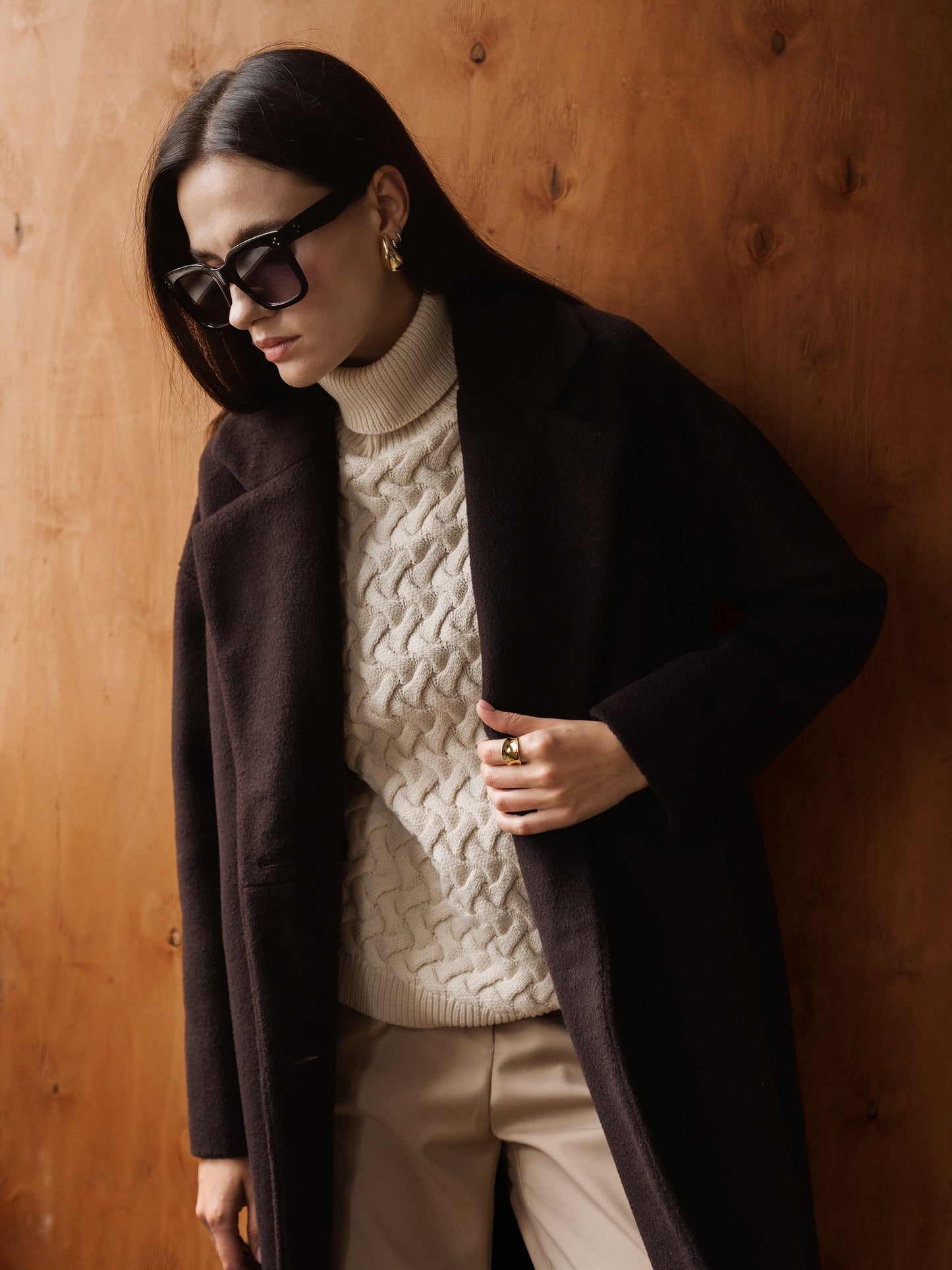 Wool Long coat with belt, Dark Chocolate