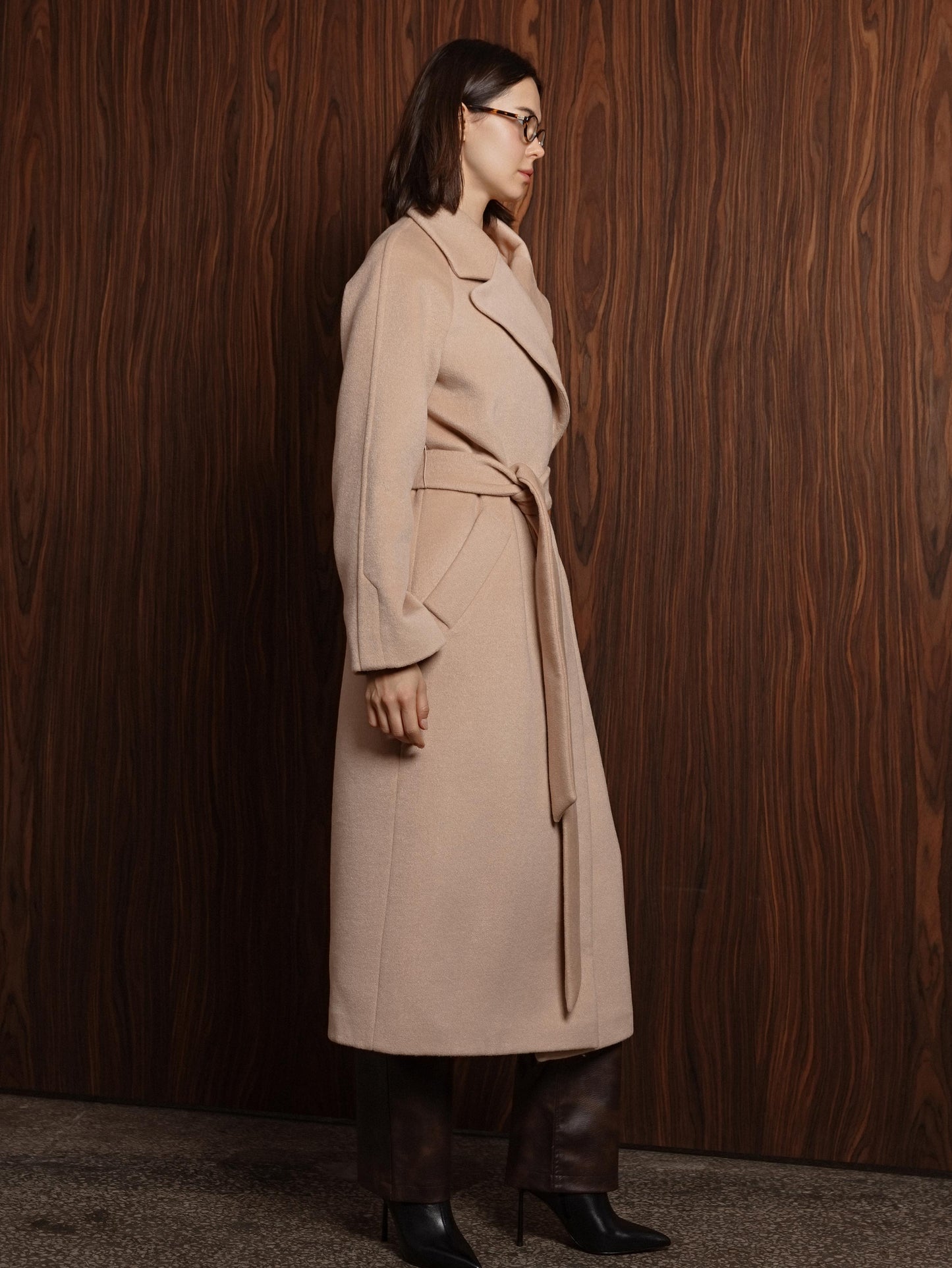 Double-breasted long coat with trim ribbon, Beige